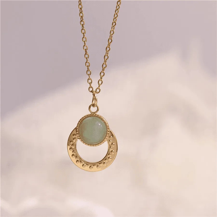 Elegant necklace; Minimalist jewelry; Delicate necklace; Simple elegance; Stylish minimalist necklace; Everyday wear necklace; Chic and sophisticated; Lightweight jewelry; Timeless design; Minimalist pendant; Elegant fashion accessory; Subtle beauty; Versatile necklace; Minimalist style; Elegant layering piece; Perfect gift for her; Modern jewelry design;
