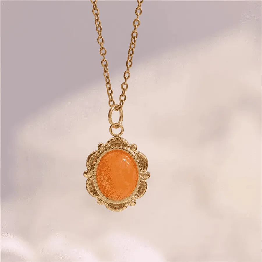 Elegant necklace; Minimalist jewelry; Delicate necklace; Simple elegance; Stylish minimalist necklace; Everyday wear necklace; Chic and sophisticated; Lightweight jewelry; Timeless design; Minimalist pendant; Elegant fashion accessory; Subtle beauty; Versatile necklace; Minimalist style; Elegant layering piece; Perfect gift for her; Modern jewelry design;