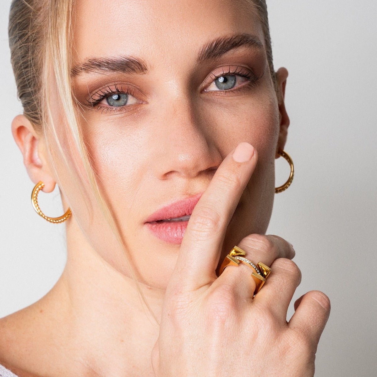 Truth ring; 18k gold plated ring; elegant and timeless; luxury gold jewelry; statement ring; classic gold design; perfect gift for her; gold-plated beauty; minimalist gold ring; high-quality craftsmanship; trendy and fashionable; sophisticated accessory; bold and stylish; versatile for all occasions; durable gold finish; handcrafted ring; modern elegance; chic and refined; lightweight and comfortable; luxurious shine; perfect everyday ring;