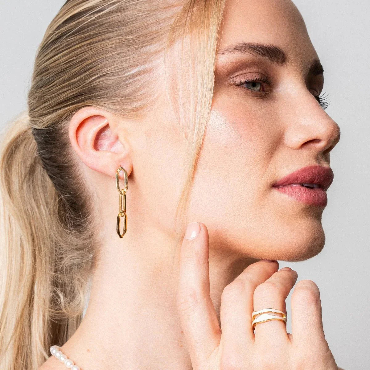gold-plated earrings; elegant gold-plated earrings; handcrafted gold-plated earrings; gold jewellery; gold hoop earrings; artisanal gold-plated earrings; classic gold-plated earrings; chic gold-plated earrings; designer gold-plated earrings; minimalist gold-plated earrings; gold drop earrings; high-quality gold-plated earrings; fashionable gold-plated earrings; gold-plated stud earrings; stylish gold-plated earrings; premium gold-plated earrings; luxurious gold-plated earrings; exquisite gold-plated earring