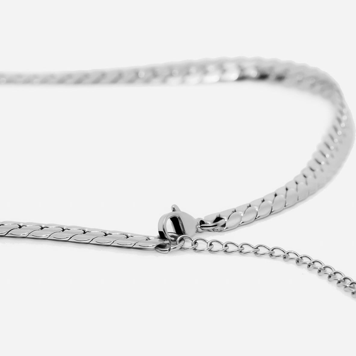 silver necklace; sterling silver necklace; elegant silver necklace; handcrafted silver necklace; silver jewellery; silver chain; artisanal silver necklace; classic silver necklace; chic silver necklace; designer silver necklace; minimalist silver necklace; silver pendant necklace; high-quality silver necklace; fashionable silver necklace; silver necklace gift; stylish silver necklace; pure silver necklace; premium silver necklace; luxurious silver necklace; exquisite silver necklace