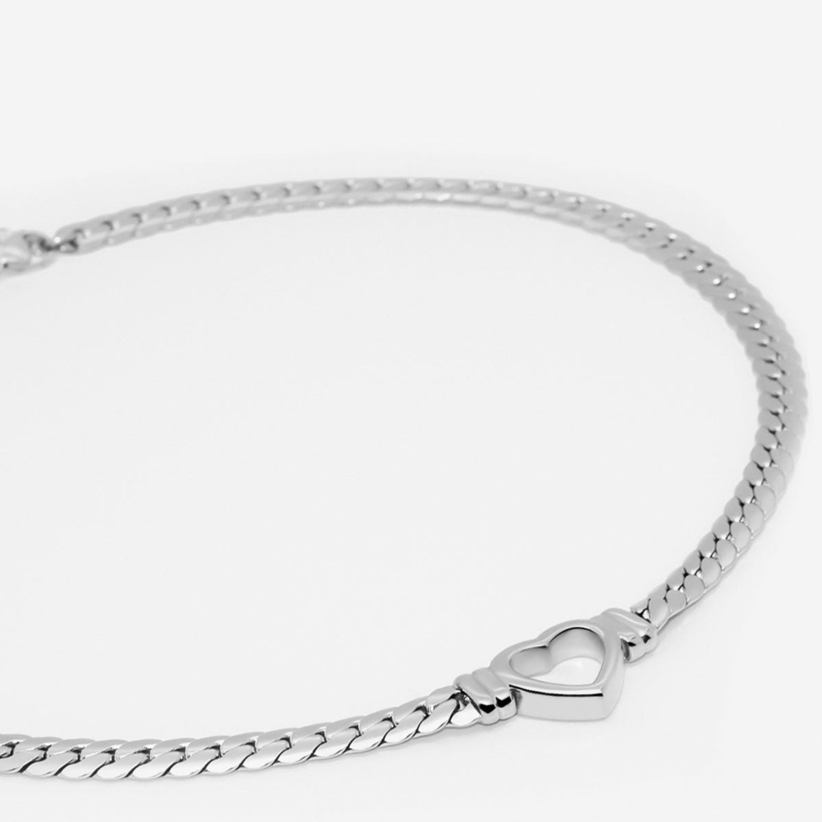silver necklace; sterling silver necklace; elegant silver necklace; handcrafted silver necklace; silver jewellery; silver chain; artisanal silver necklace; classic silver necklace; chic silver necklace; designer silver necklace; minimalist silver necklace; silver pendant necklace; high-quality silver necklace; fashionable silver necklace; silver necklace gift; stylish silver necklace; pure silver necklace; premium silver necklace; luxurious silver necklace; exquisite silver necklace