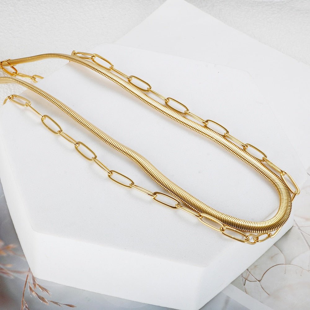 gold-plated necklace; elegant gold-plated necklace; handcrafted gold-plated necklace; gold jewellery; gold chain; artisanal gold-plated necklace; classic gold-plated necklace; chic gold-plated necklace; designer gold-plated necklace; minimalist gold-plated necklace; gold pendant necklace; high-quality gold-plated necklace; fashionable gold-plated necklace; gold-plated necklace gift; stylish gold-plated necklace; premium gold-plated necklace; luxurious gold-plated necklace; exquisite gold-plated necklace; go