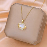 Shining Planet necklace; Luxurious white quartz jewelry; Elegant quartz necklace; White quartz gemstone necklace; Dazzling white quartz pendant; Statement jewelry piece; Artisan-crafted necklace; Nature-inspired luxury; Crystal quartz necklace; Unique gemstone pendant; Shining quartz design; White quartz for elegance; 