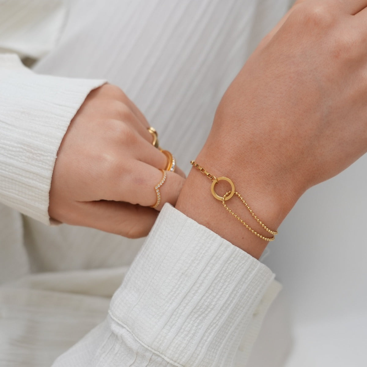 18K Gold-Plated Une Bracelet | Saint Lazuli