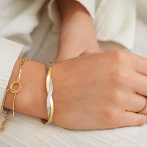 18K Gold-Plated Une Bracelet | Saint Lazuli