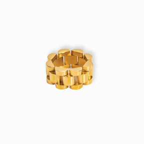 18K gold-plated ring; Wide minimalist link ring; Beauty minimalist ring; Gold-plated link ring; Simple gold ring; Elegant wide ring; Minimalist gold jewelry; 18K gold fashion ring; Chic link ring; Modern gold-plated ring; Statement minimalist ring; Stylish wide link ring; 18K gold accessory; Trendy gold ring; Luxurious minimalist design; Gold-plated beauty ring; Versatile gold ring;