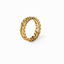 18K gold-plated chain ring; Stylish gold chain ring; Elegant chain design ring; Trendy gold jewelry piece; Fashionable chain ring; Unique 18K gold accessory; Statement ring with chain link; Contemporary gold-plated jewelry; Versatile chain ring for everyday wear; Chic gold chain ring design; Luxury gold ring for fashion enthusiasts; Adjustable chain ring in gold; High-quality 18K gold ring; Dazzling chain link jewelry; Modern gold-plated ring; Unique gift for jewelry lovers; 