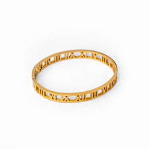 18K Gold-Plated Roman Numerals Bracelet | Saint Lazuli