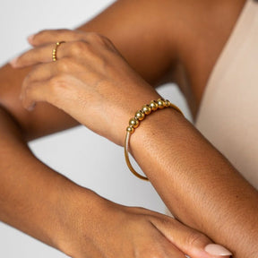 Bracelet anti-stress réglable plaqué or 18 carats | Saint Lazuli