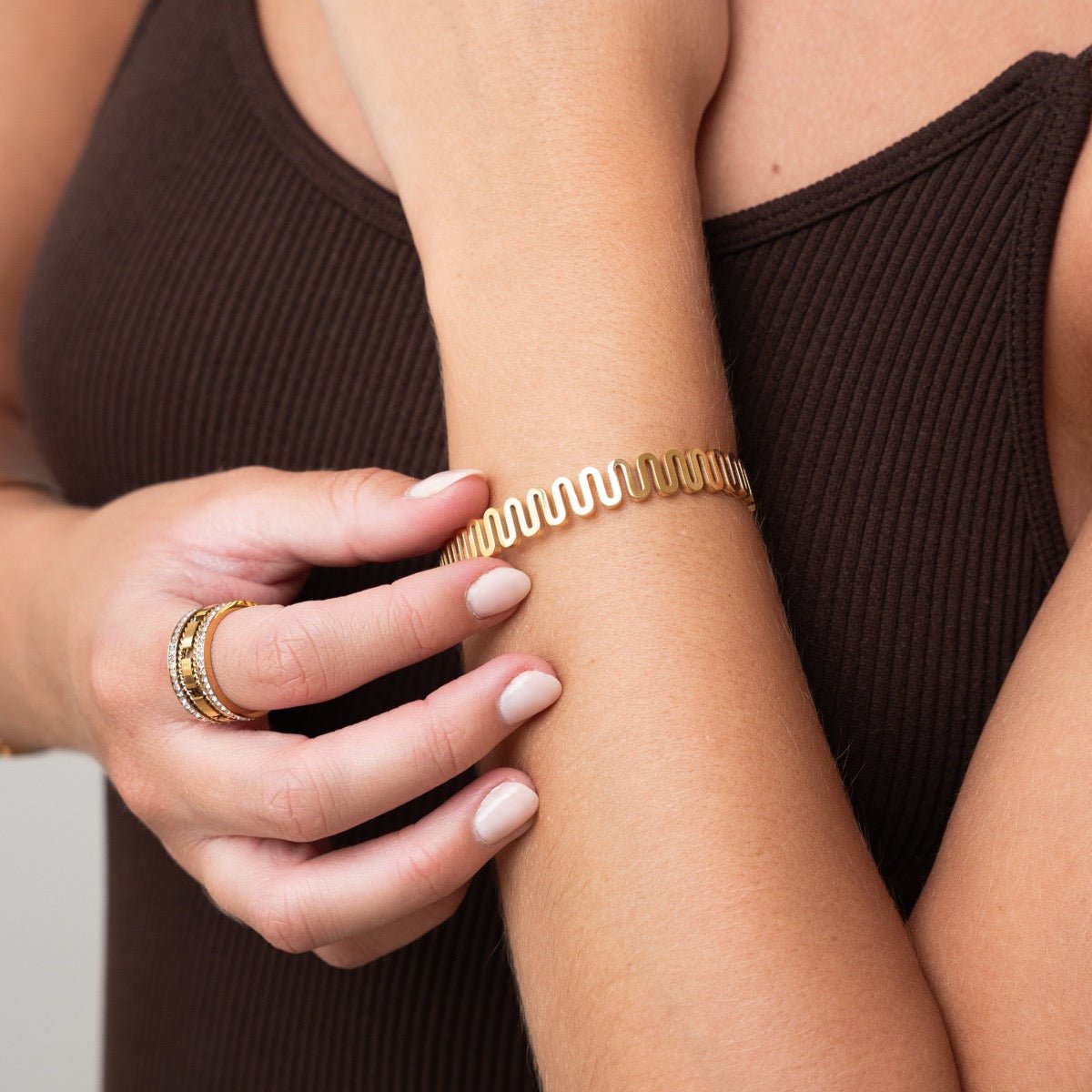 18K Gold-Plated Zig Zag Bracelet | Saint Lazuli