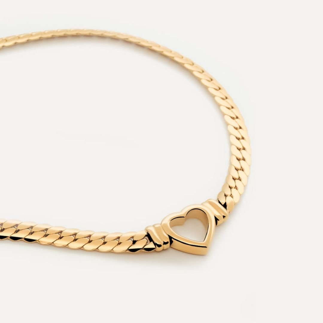 gold-plated necklace; elegant gold-plated necklace; handcrafted gold-plated necklace; gold jewellery; gold chain; artisanal gold-plated necklace; classic gold-plated necklace; chic gold-plated necklace; designer gold-plated necklace; minimalist gold-plated necklace; gold pendant necklace; high-quality gold-plated necklace; fashionable gold-plated necklace; gold-plated necklace gift; stylish gold-plated necklace; premium gold-plated necklace; luxurious gold-plated necklace; exquisite gold-plated necklace; go