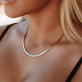 gold-plated necklace; elegant gold-plated necklace; handcrafted gold-plated necklace; gold jewellery; gold chain; artisanal gold-plated necklace; classic gold-plated necklace; chic gold-plated necklace; designer gold-plated necklace; minimalist gold-plated necklace; gold pendant necklace; high-quality gold-plated necklace; fashionable gold-plated necklace; gold-plated necklace gift; stylish gold-plated necklace; premium gold-plated necklace; luxurious gold-plated necklace; exquisite gold-plated necklace; go