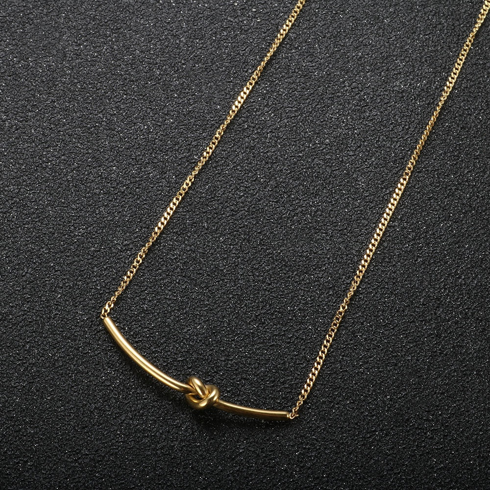 gold-plated necklace; elegant gold-plated necklace; handcrafted gold-plated necklace; gold jewellery; gold chain; artisanal gold-plated necklace; classic gold-plated necklace; chic gold-plated necklace; designer gold-plated necklace; minimalist gold-plated necklace; gold pendant necklace; high-quality gold-plated necklace; fashionable gold-plated necklace; gold-plated necklace gift; stylish gold-plated necklace; premium gold-plated necklace; luxurious gold-plated necklace; exquisite gold-plated necklace; go