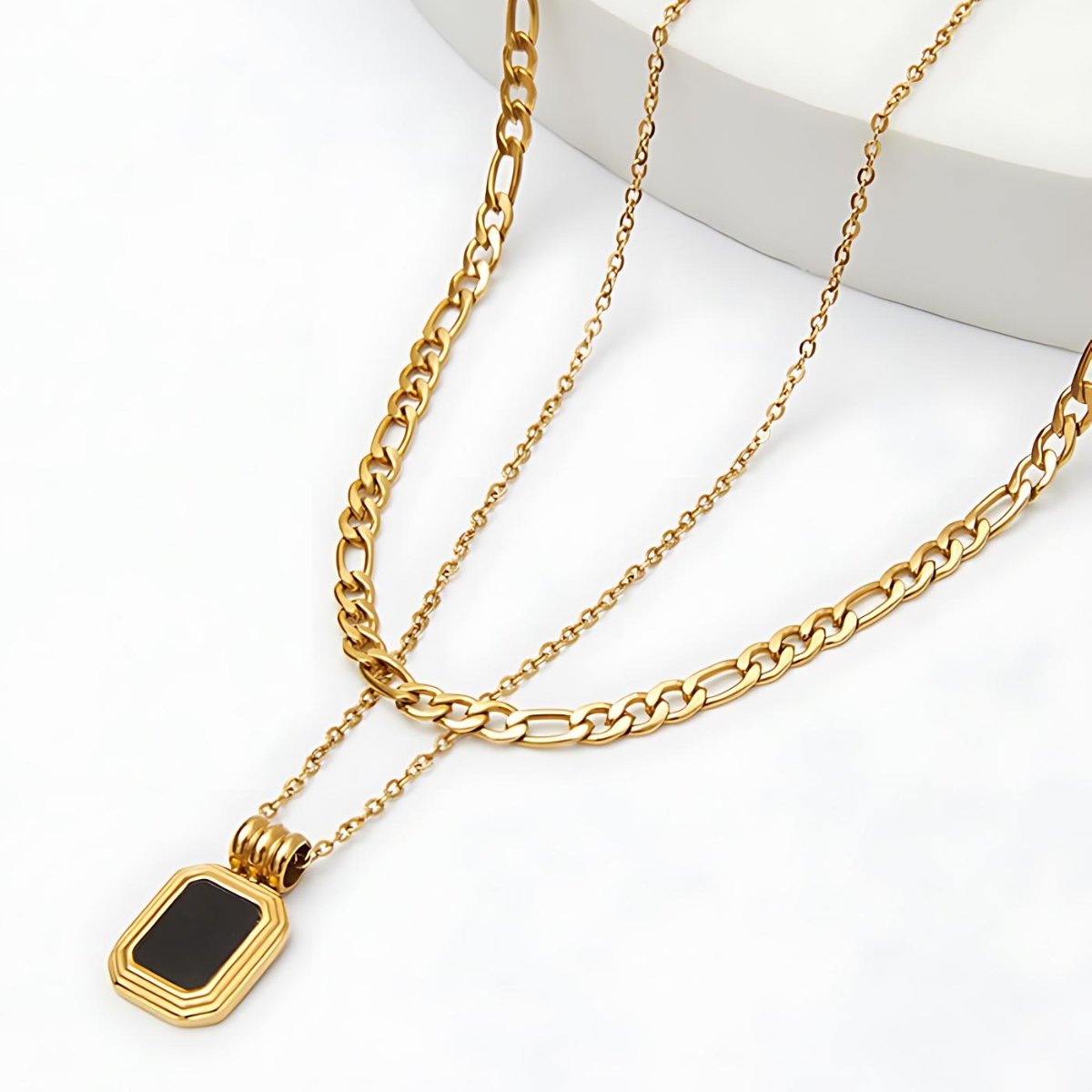 gold-plated necklace; elegant gold-plated necklace; handcrafted gold-plated necklace; gold jewellery; gold chain; artisanal gold-plated necklace; classic gold-plated necklace; chic gold-plated necklace; designer gold-plated necklace; minimalist gold-plated necklace; gold pendant necklace; high-quality gold-plated necklace; fashionable gold-plated necklace; gold-plated necklace gift; stylish gold-plated necklace; premium gold-plated necklace; luxurious gold-plated necklace; exquisite gold-plated necklace; go