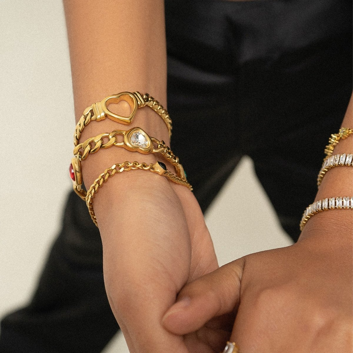 gold-plated bracelet; elegant gold-plated bracelet; handcrafted gold-plated bracelet; gold jewellery; gold bangle; artisanal gold-plated bracelet; gold wrist accessory; classic gold-plated bracelet; chic gold-plated bracelet; designer gold-plated bracelet; minimalist gold-plated bracelet; gold charm bracelet; high-quality gold-plated bracelet; fashionable gold-plated bracelet; gold-plated bracelet gift; stylish gold-plated bracelet; premium gold-plated bracelet; gold-plated wristwear; luxurious gold-plated 