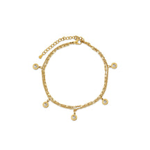 Gold-plated anklet; Elegant accessory; Discreet luxury; Sophisticated fashion; Refined style; Golden shine; Delicate jewellery; Luxurious detail; Elegant design; Impeccable finish; Perfect gift; Timeless fashion; Versatile accessory; Classic beauty; Subtle glamour; Feminine style; High quality; Exclusive piece; Golden charm; Touch of elegance.